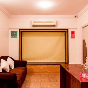 Oyo Apartments Powai Lake View
